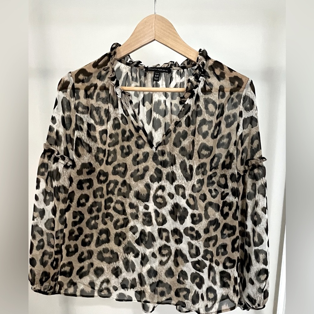 Banana Republic Women’s Leopard Print Blouse